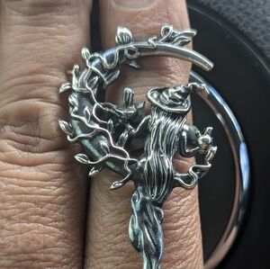Silver Witch and Tree Ring